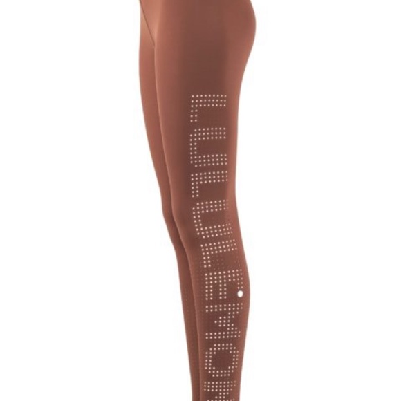 Lululemon SOUL CYCLE limited edition tight, *reflective, 28” tight. - Picture 2 of 6